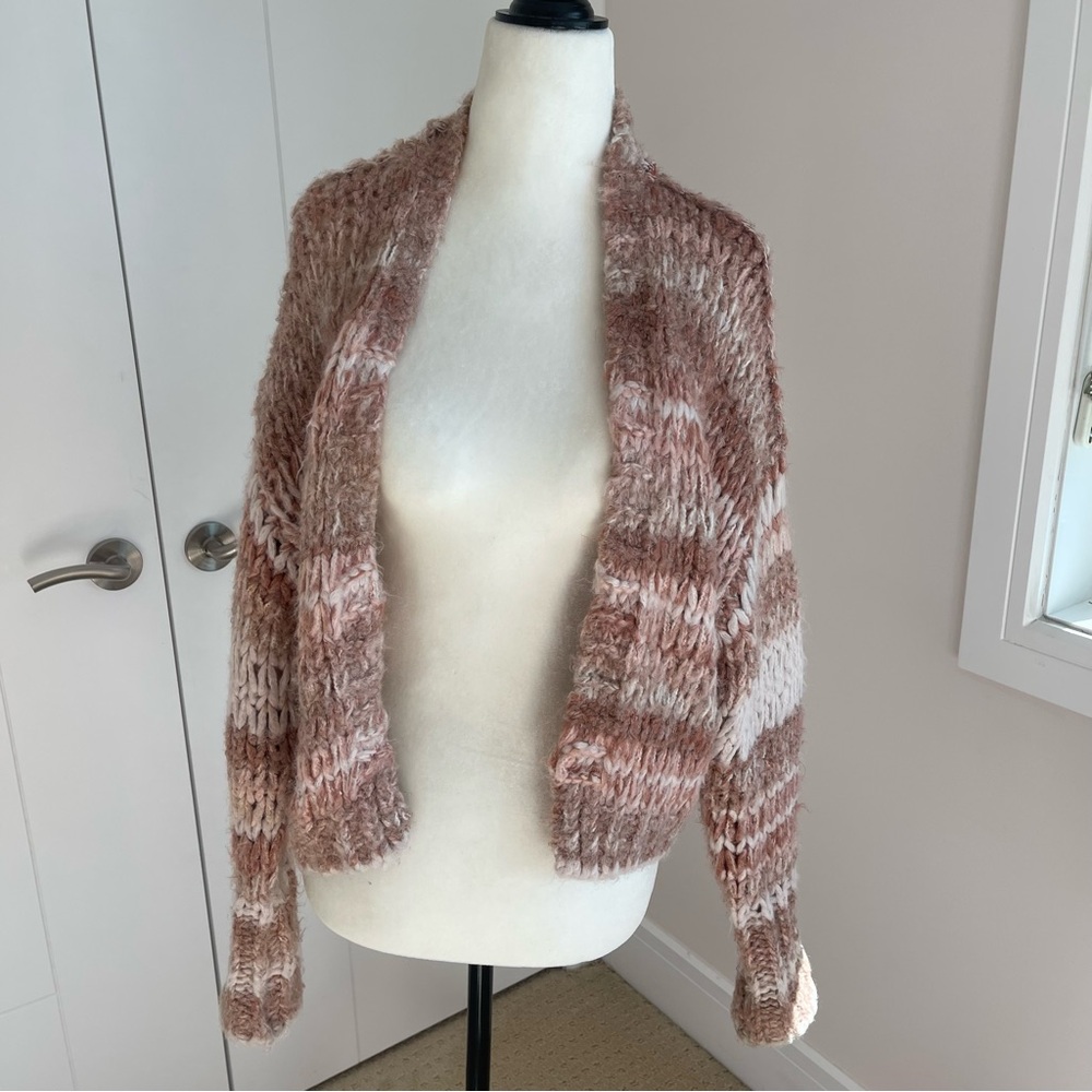 Free People Textured Knit Sweater in Pink and Cream